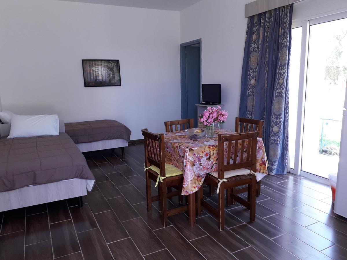 Petasos Apartments 1 เกนนาดี ภายนอก รูปภาพ