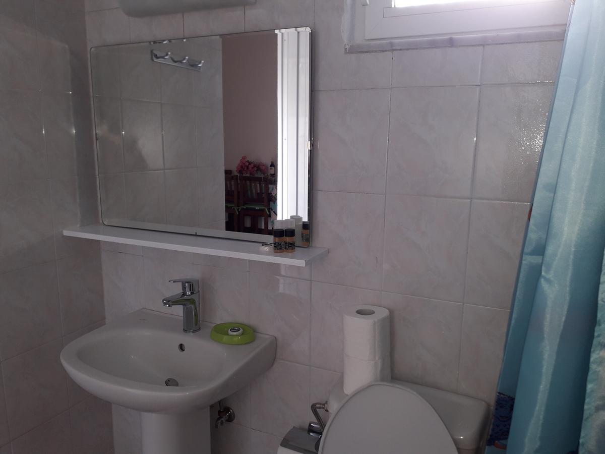 Petasos Apartments 1 เกนนาดี ภายนอก รูปภาพ
